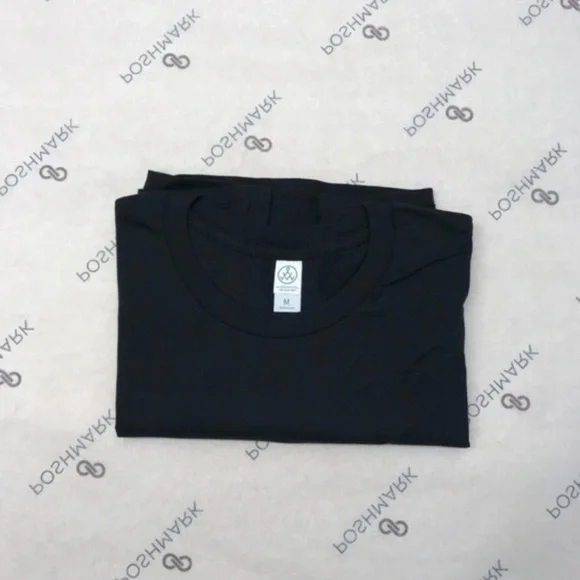 Poshmark Branded Tissue Paper NWOT - Picture 4 of 9